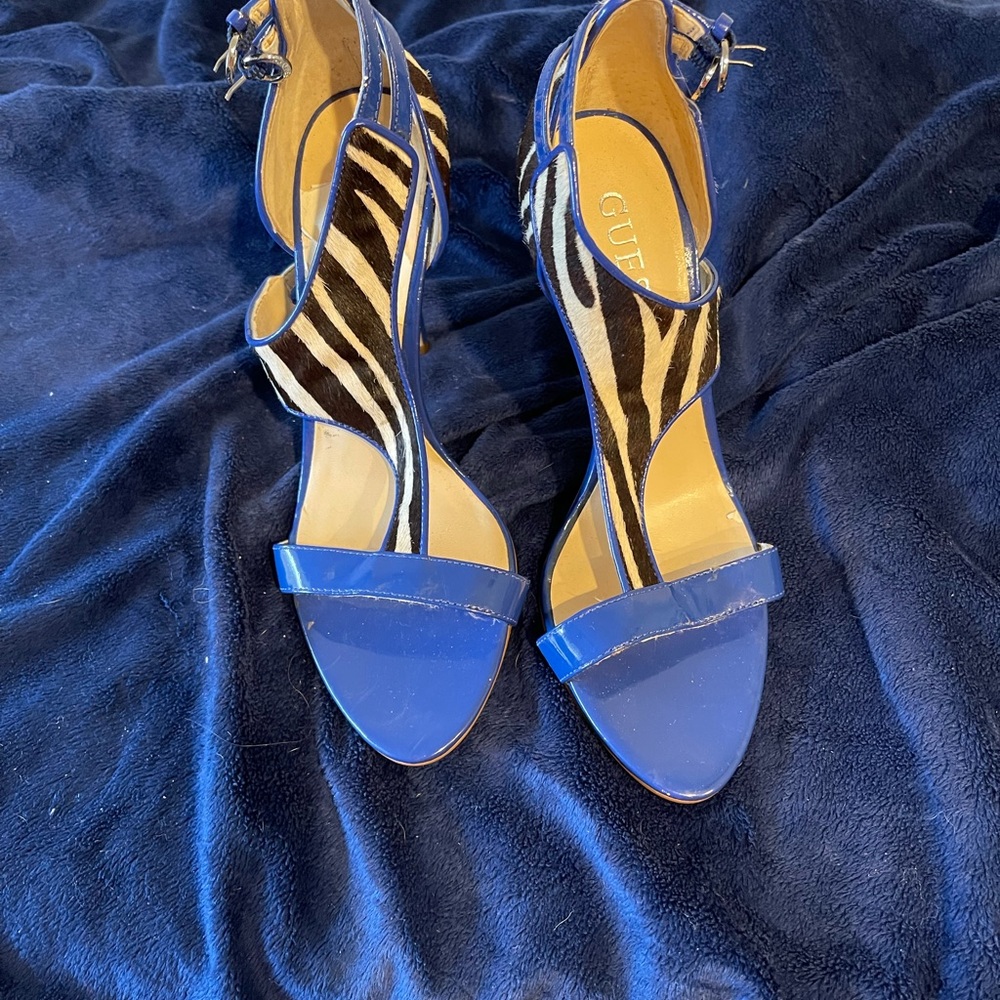 👠👠Blue, white and black sandals👠👠